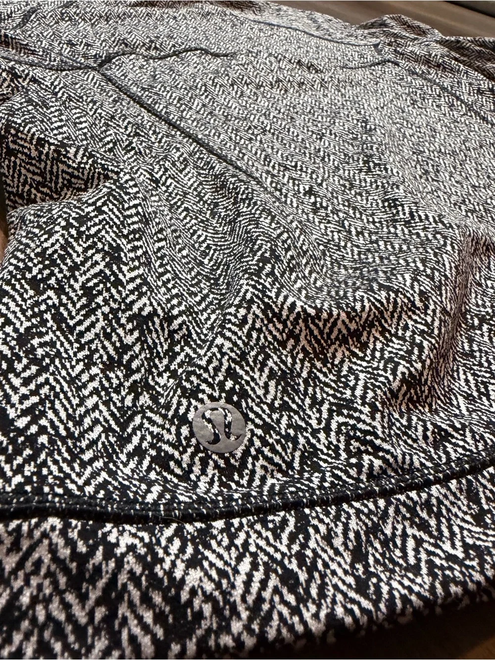 Lululemon Runderful Long Sleeve Scattered Herringbone Black White Sz 10